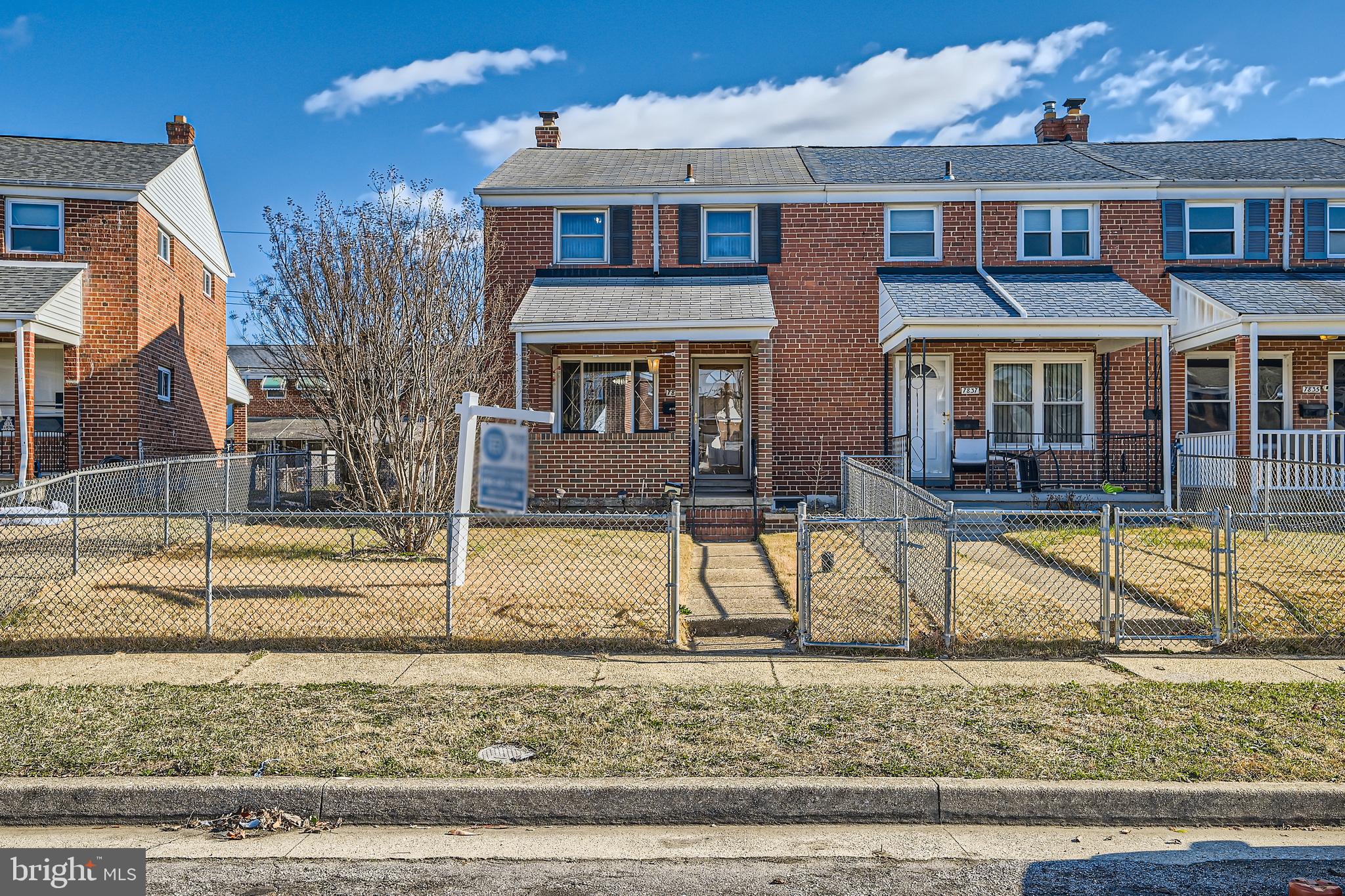 CHARLESMONT - Residential