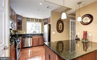 DOUGLAS PARK - Residential Lease