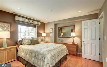 DOUGLAS PARK - Residential Lease