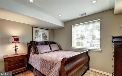 DOUGLAS PARK - Residential Lease