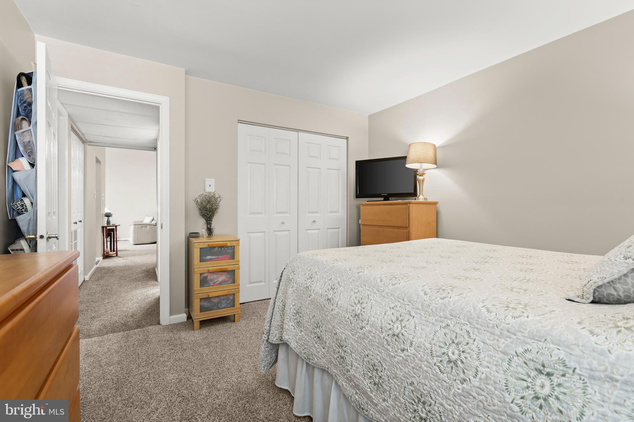 THE POINTE - Residential