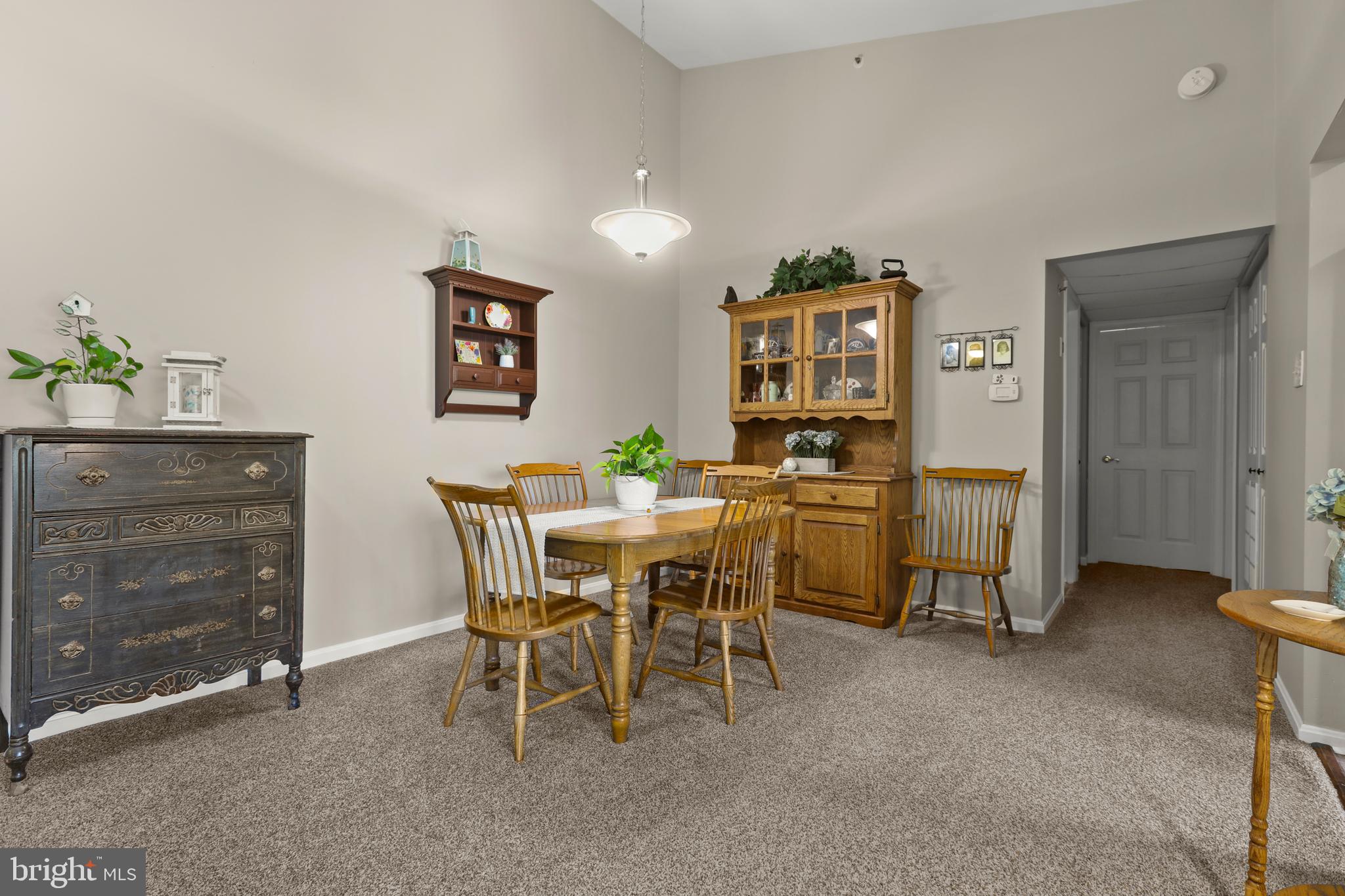 THE POINTE - Residential