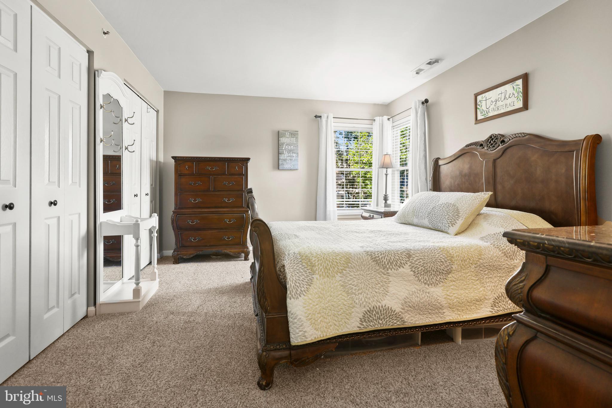 THE POINTE - Residential