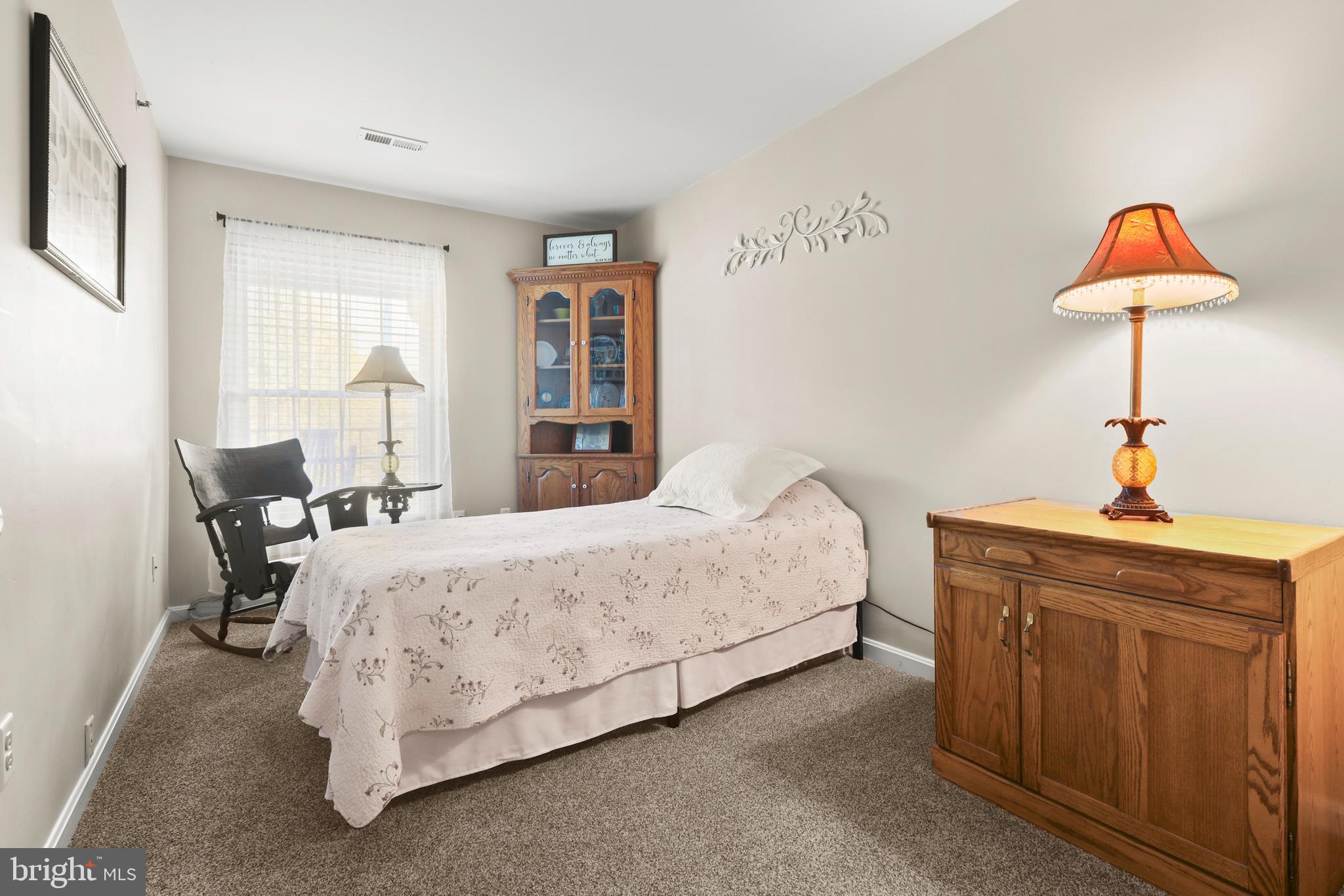 THE POINTE - Residential