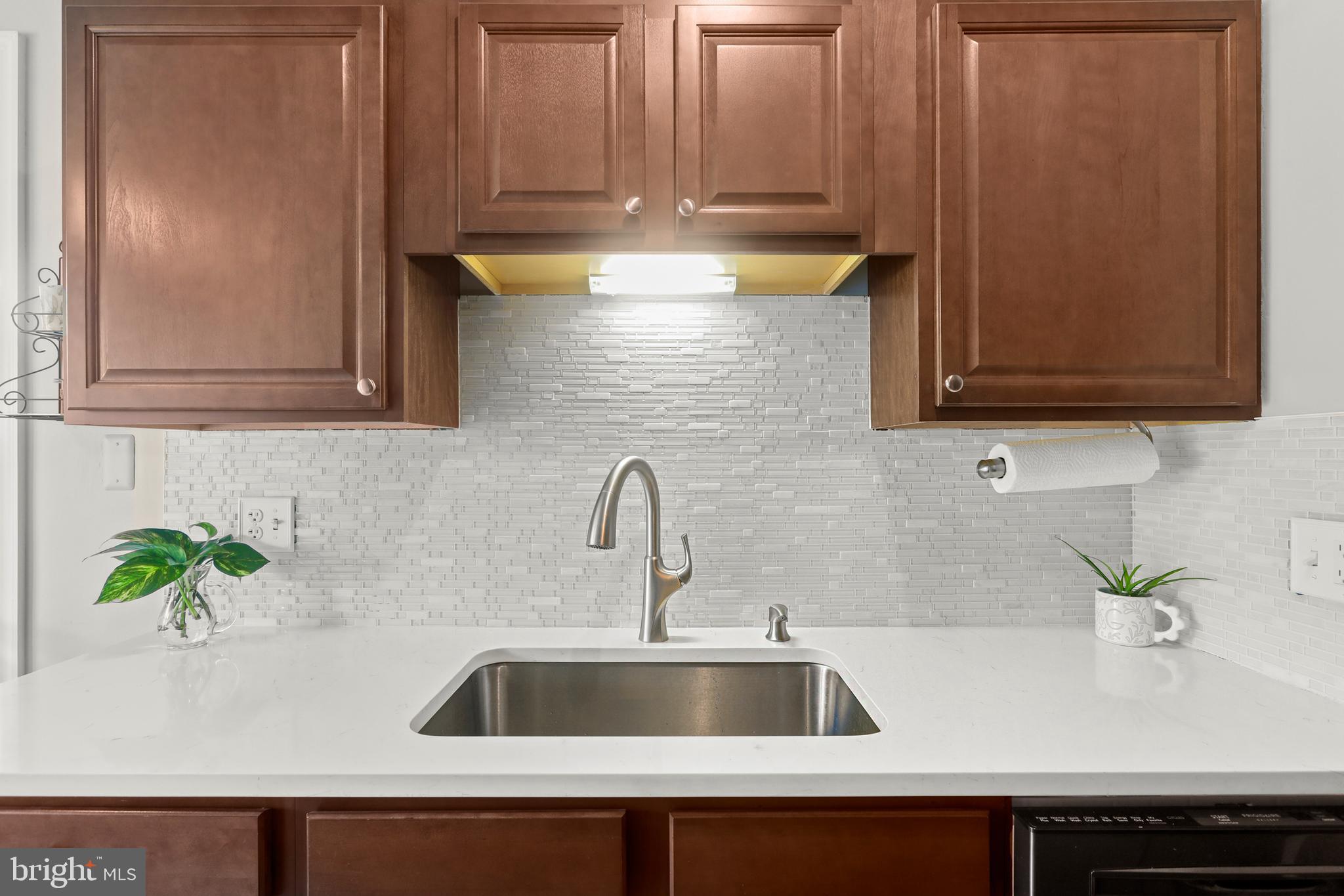 THE POINTE - Residential