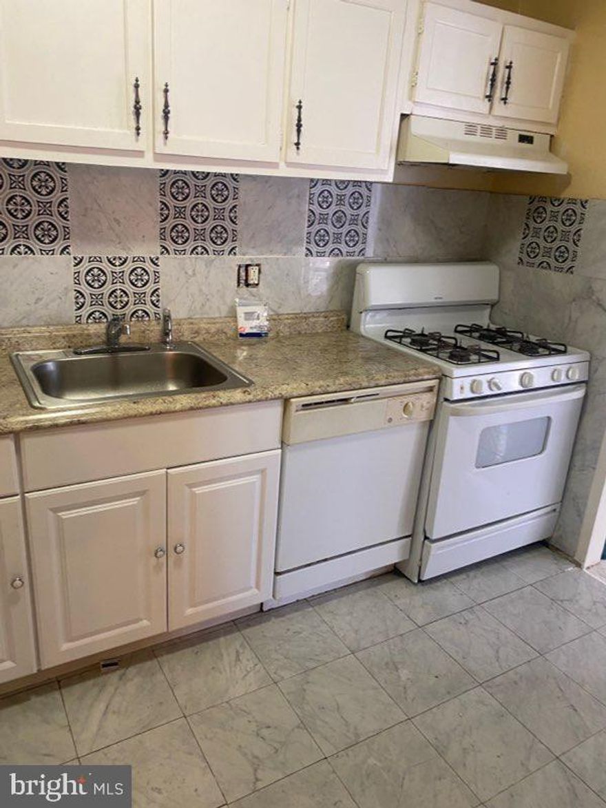 Well-kept 2 bedroom 2 bath condo in a great location inside the Beltway and a few minutes to DC.  The building offers assigned and guest parking, an outdoor pool, on-site management, a gym, a balcony, and more.  All utilities are included with the unit, and laundry is located in the hallway on the same floor. Excellent views with 24-hour concierge, pool, tennis court, basketball court, playground, and party room.  Reliable public transportation, I-495, I-95, 270, 295 Baltimore Washington Parkway, Langley Park, and College Park. Applications are accepted on RentSpree.