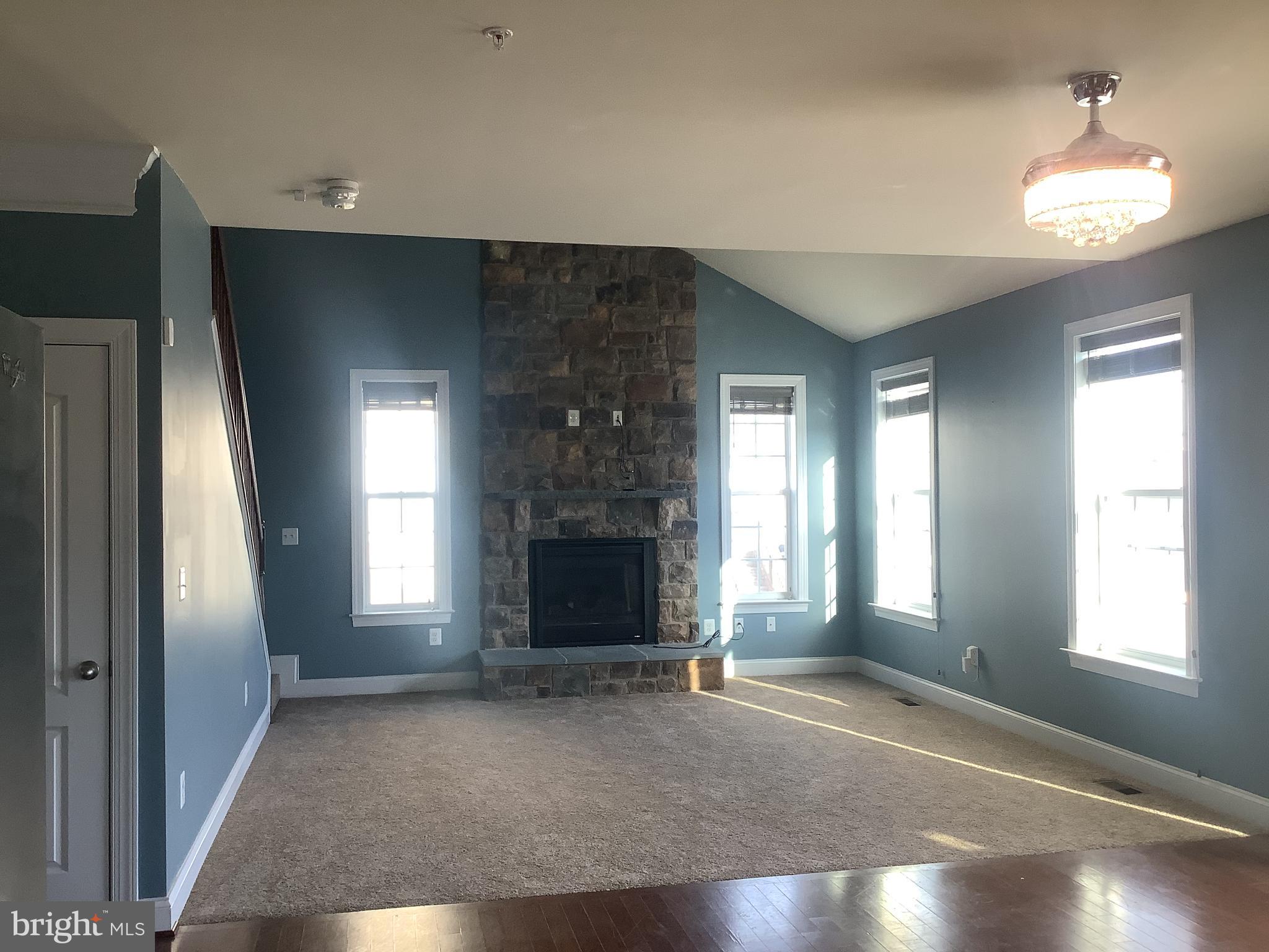 MARSHALL GROVE ESTATES - Residential