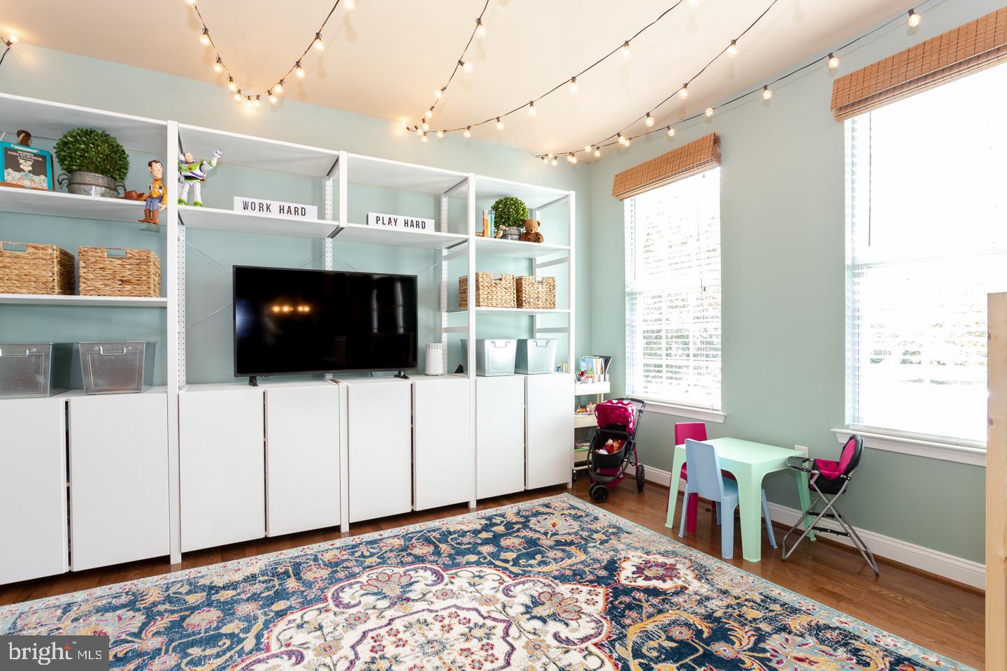 CROSSING AT BAILEY S - Residential