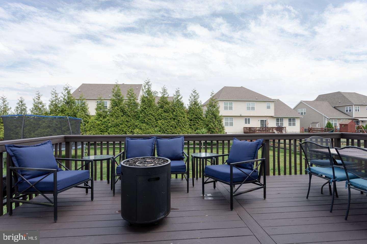 CROSSING AT BAILEY S - Residential