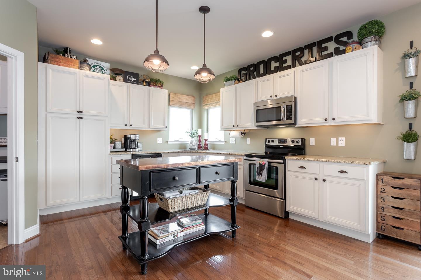 CROSSING AT BAILEY S - Residential