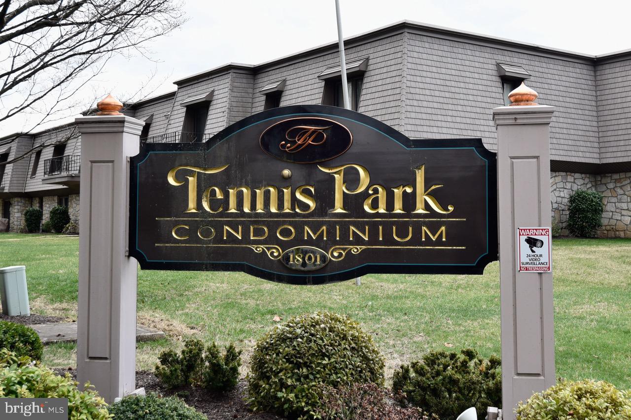 TENNIS PARK - Residential