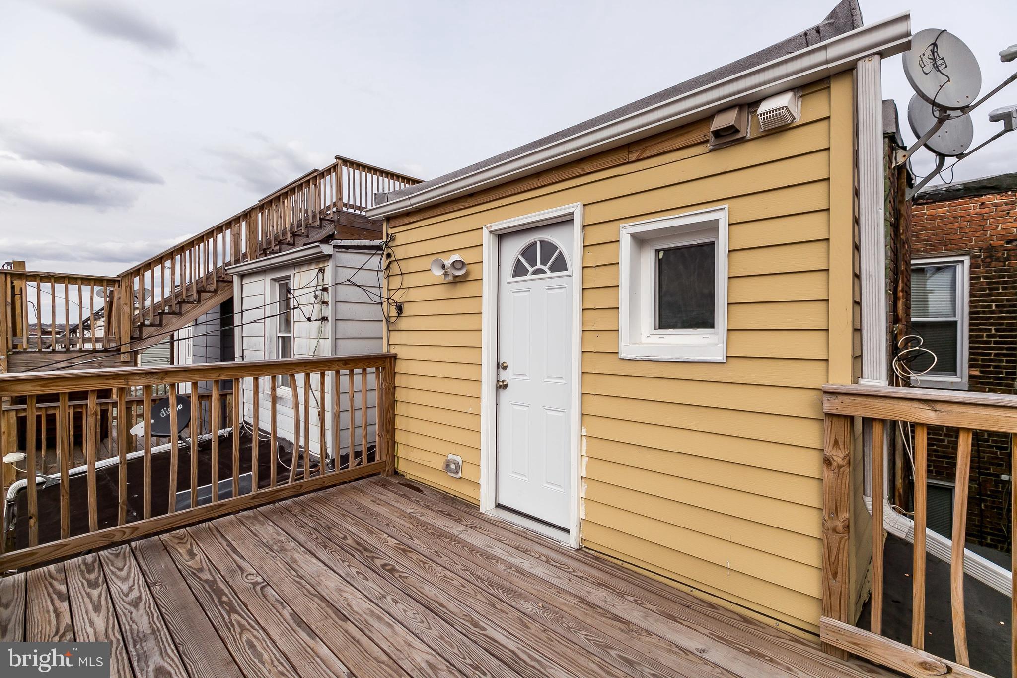 HIGHLANDTOWN - Residential