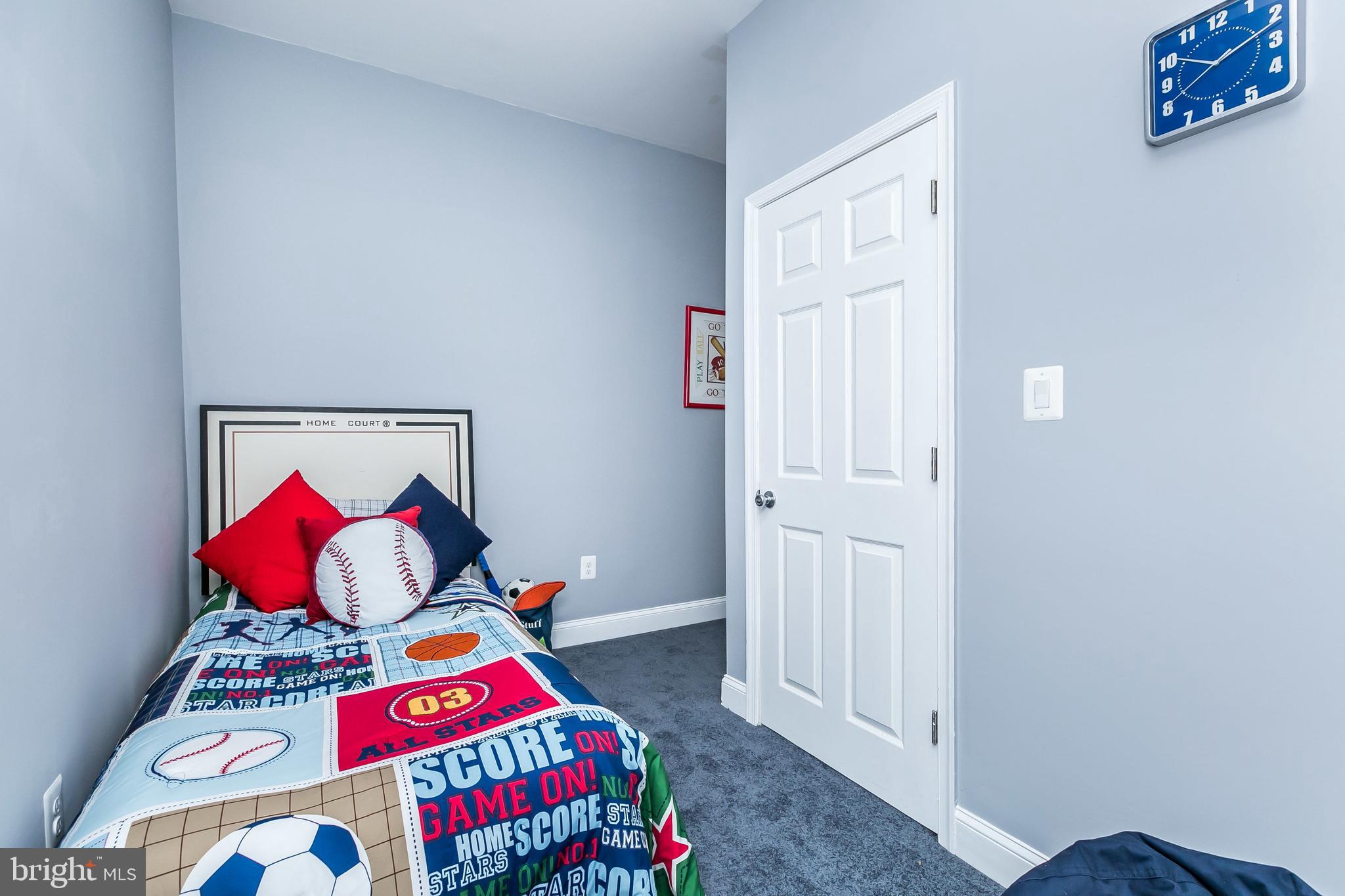 HIGHLANDTOWN - Residential