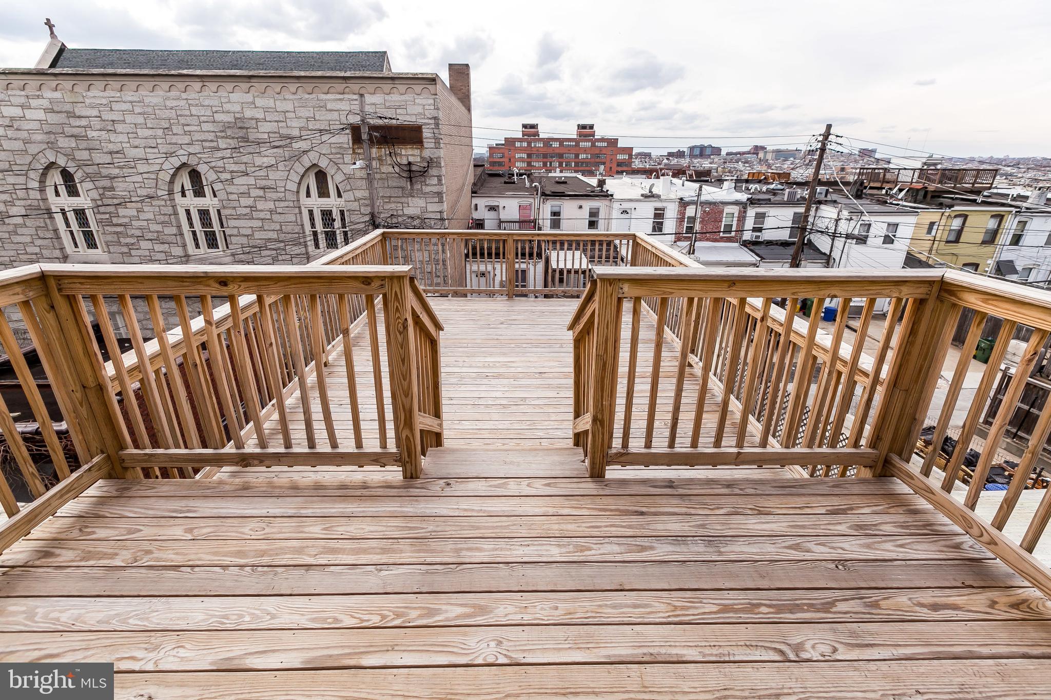 HIGHLANDTOWN - Residential