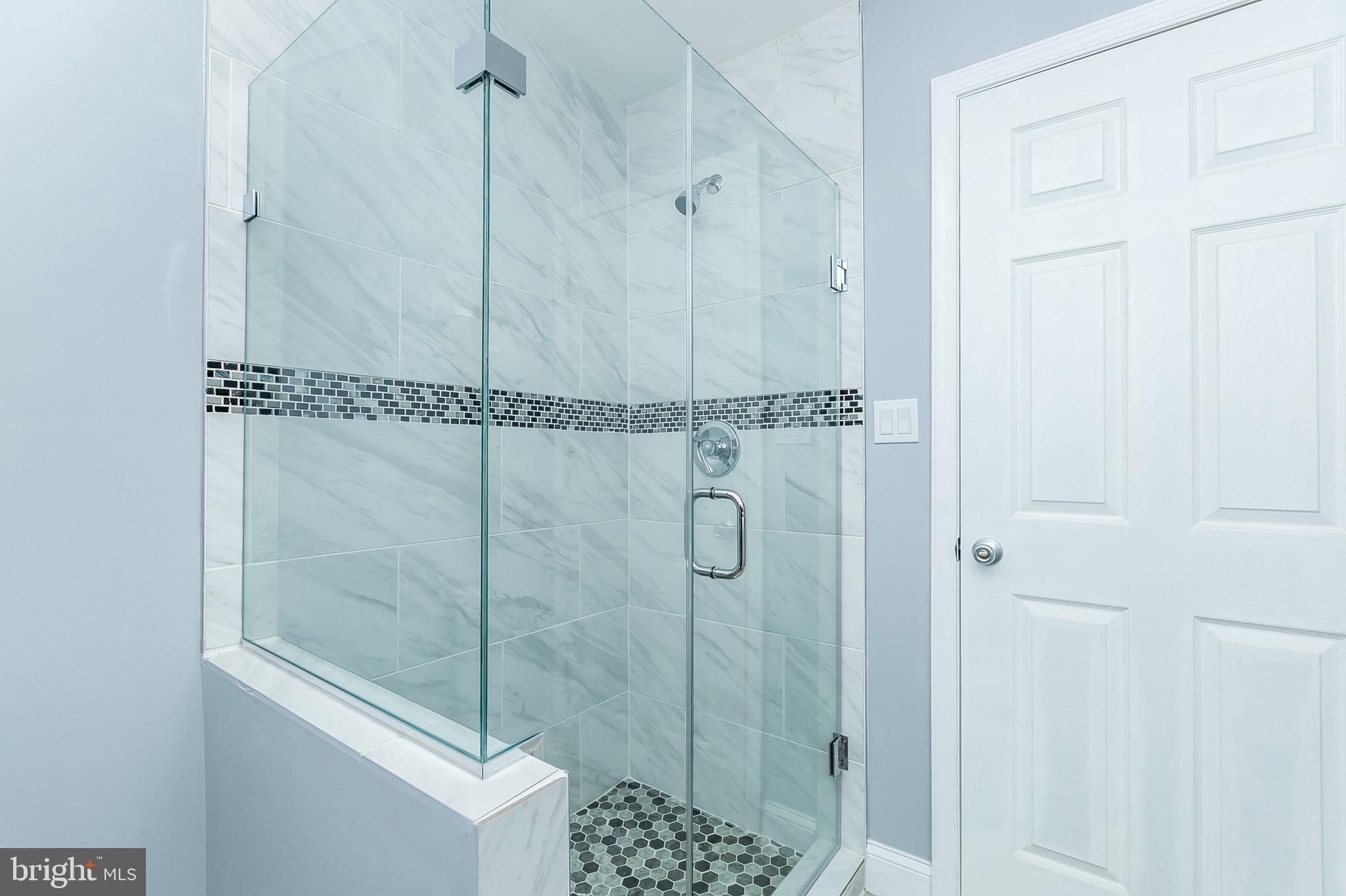 HIGHLANDTOWN - Residential