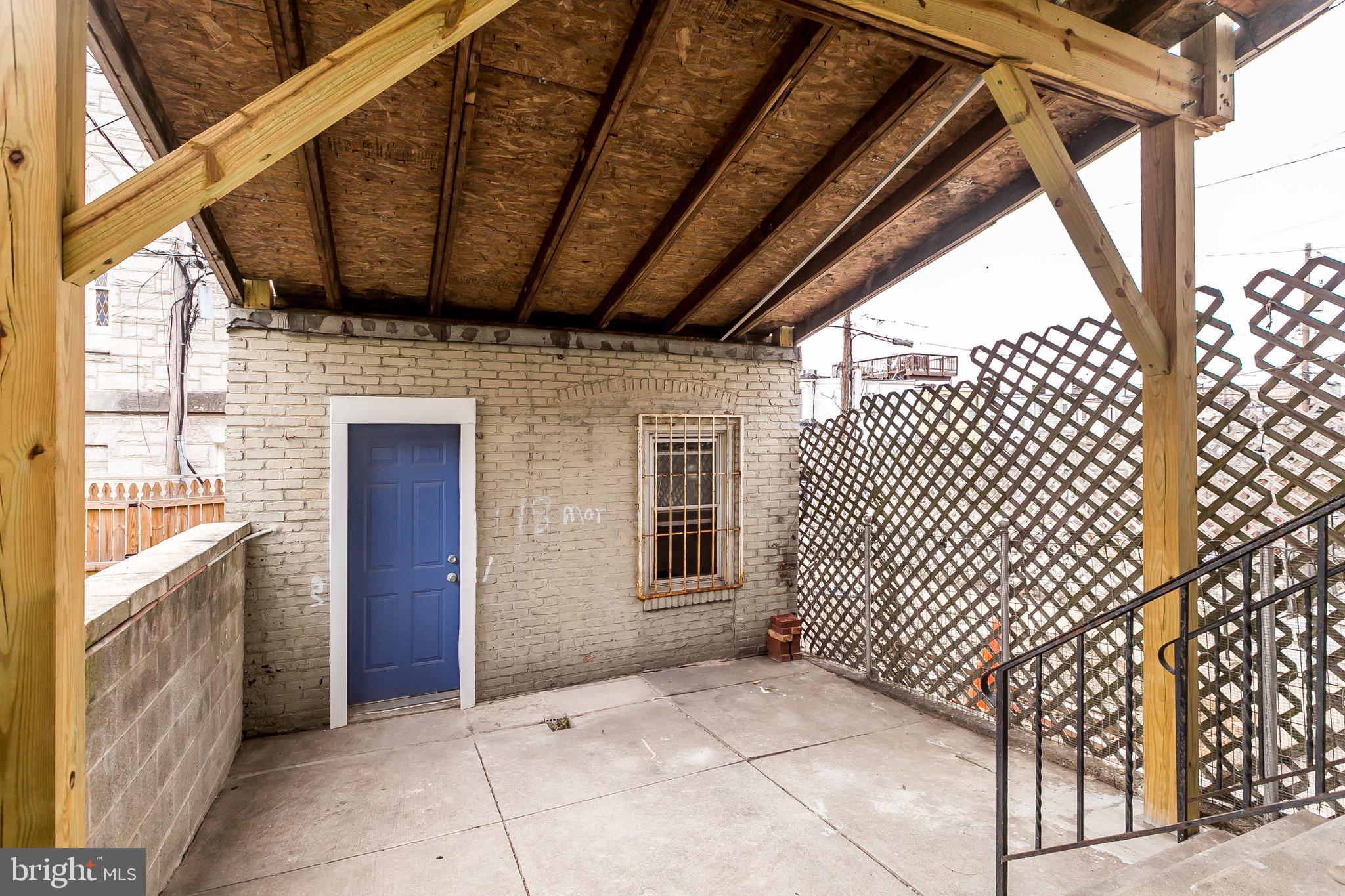 HIGHLANDTOWN - Residential