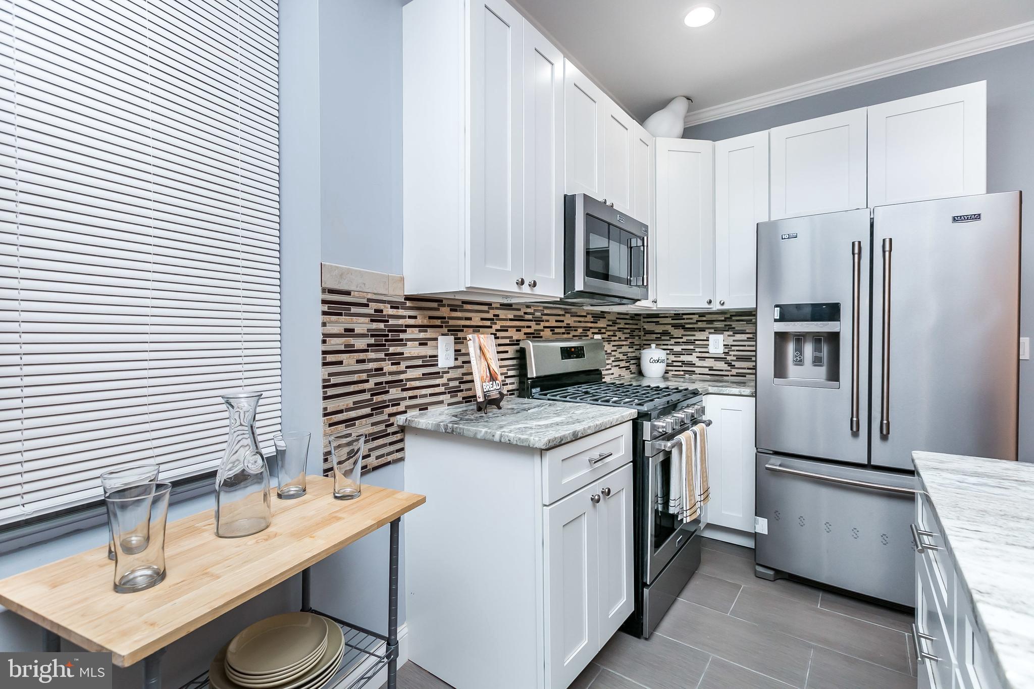 HIGHLANDTOWN - Residential