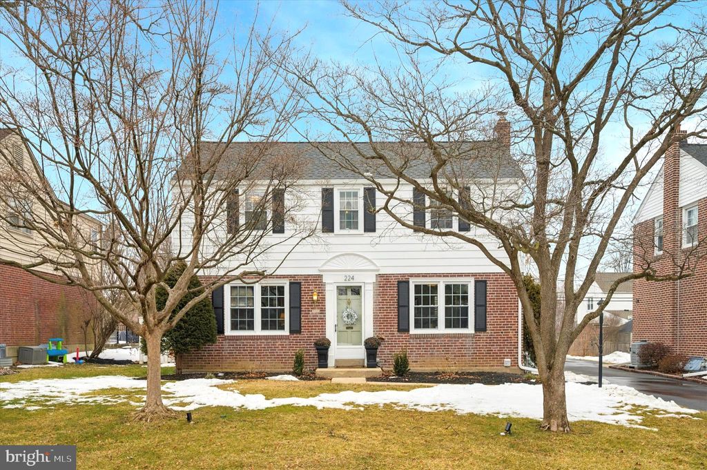 Photo of 224 Farnham Road, HAVERTOWN, PA 19083 (MLS # PADE2109254)