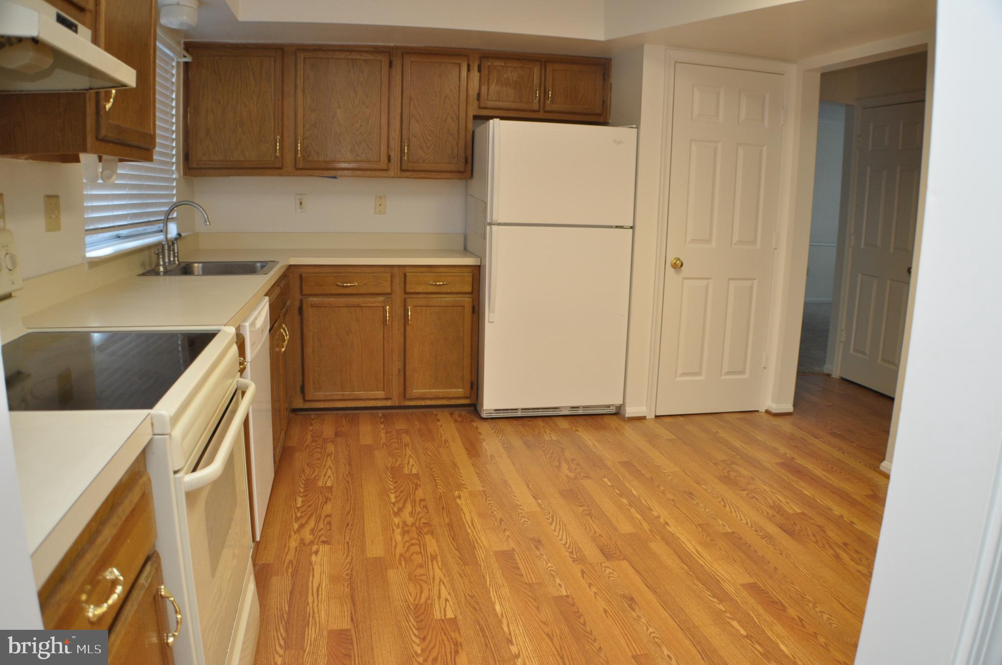 HAMPSHIRE - Residential Lease