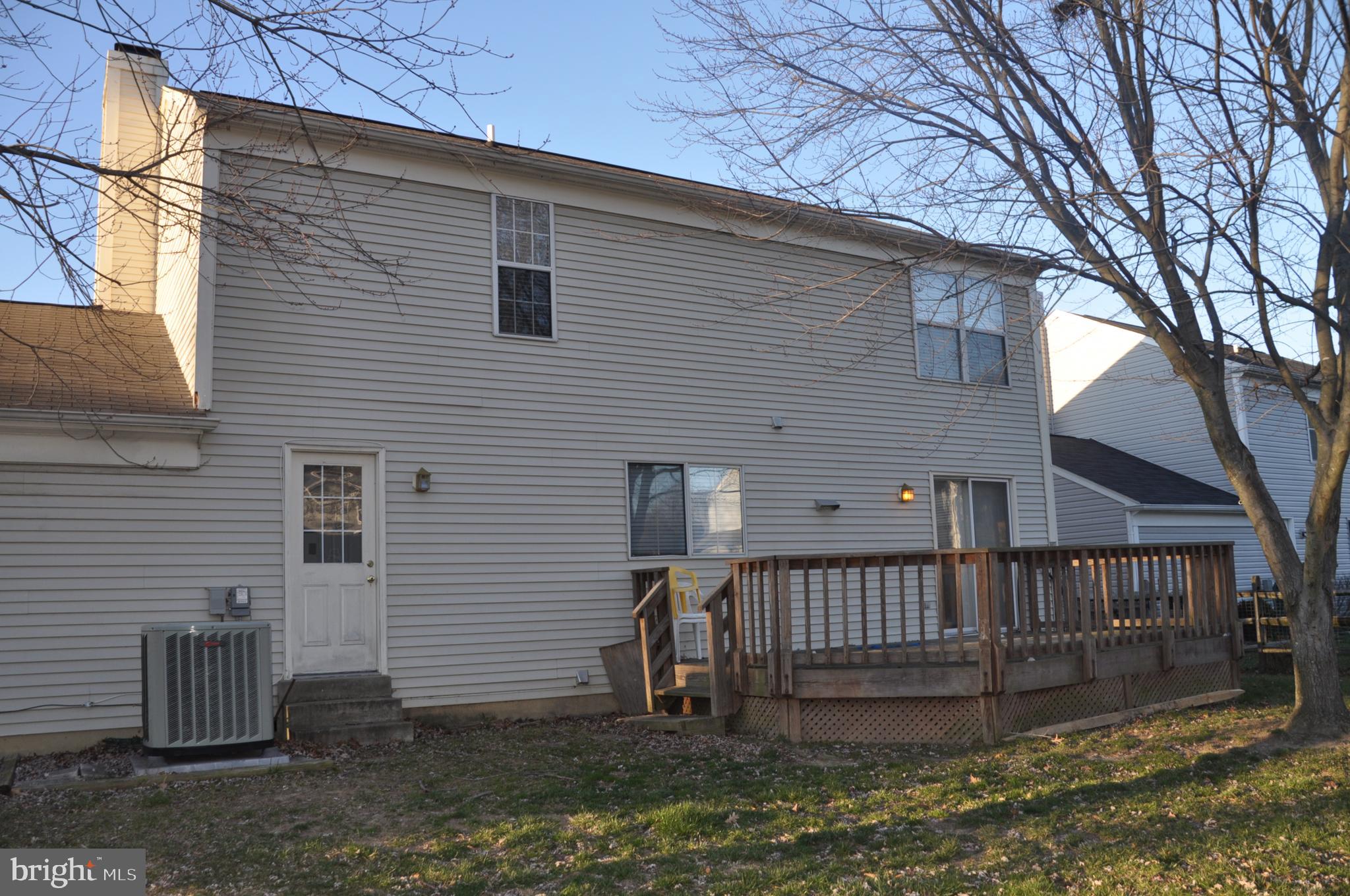 HAMPSHIRE - Residential Lease