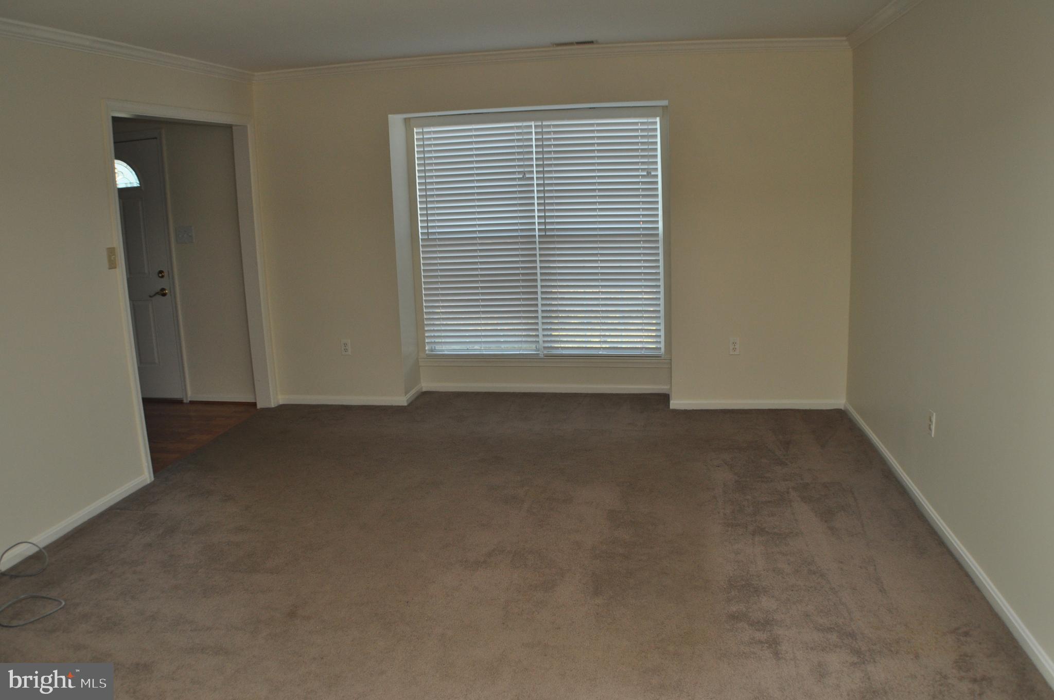 HAMPSHIRE - Residential Lease