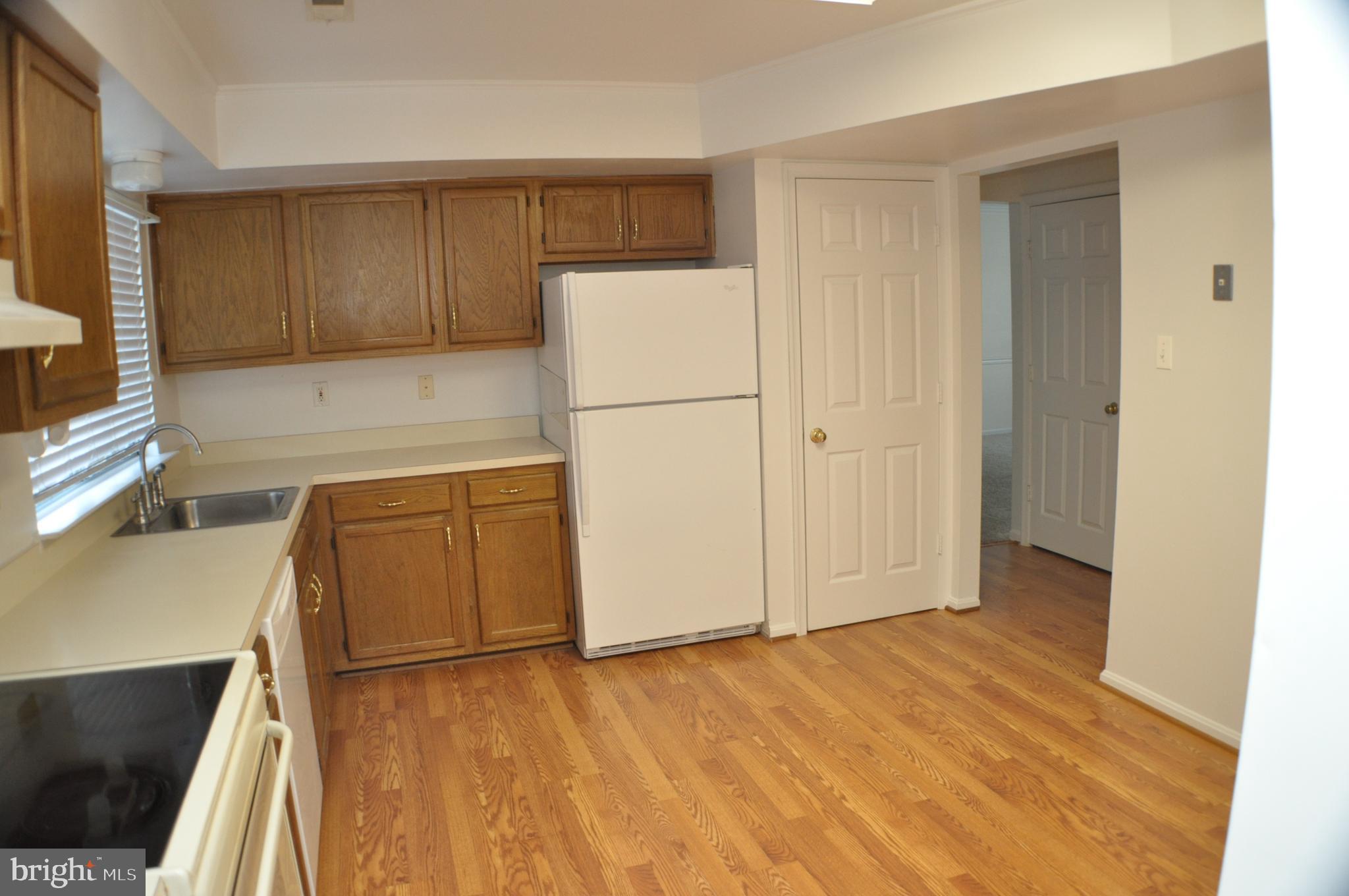 HAMPSHIRE - Residential Lease