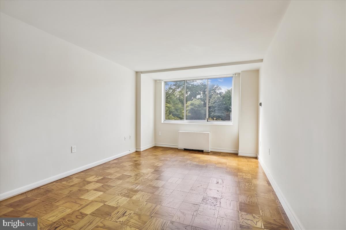 GROSVENOR PARK - Residential Lease