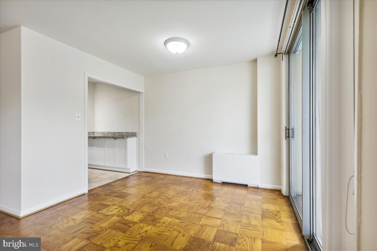 GROSVENOR PARK - Residential Lease