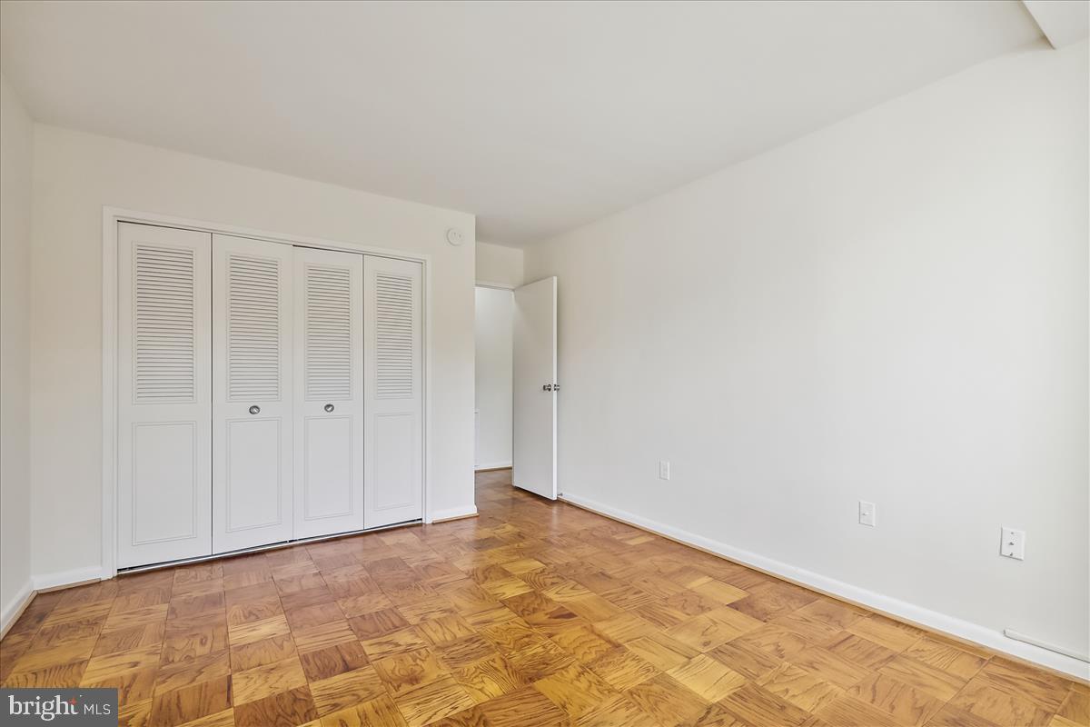 GROSVENOR PARK - Residential Lease