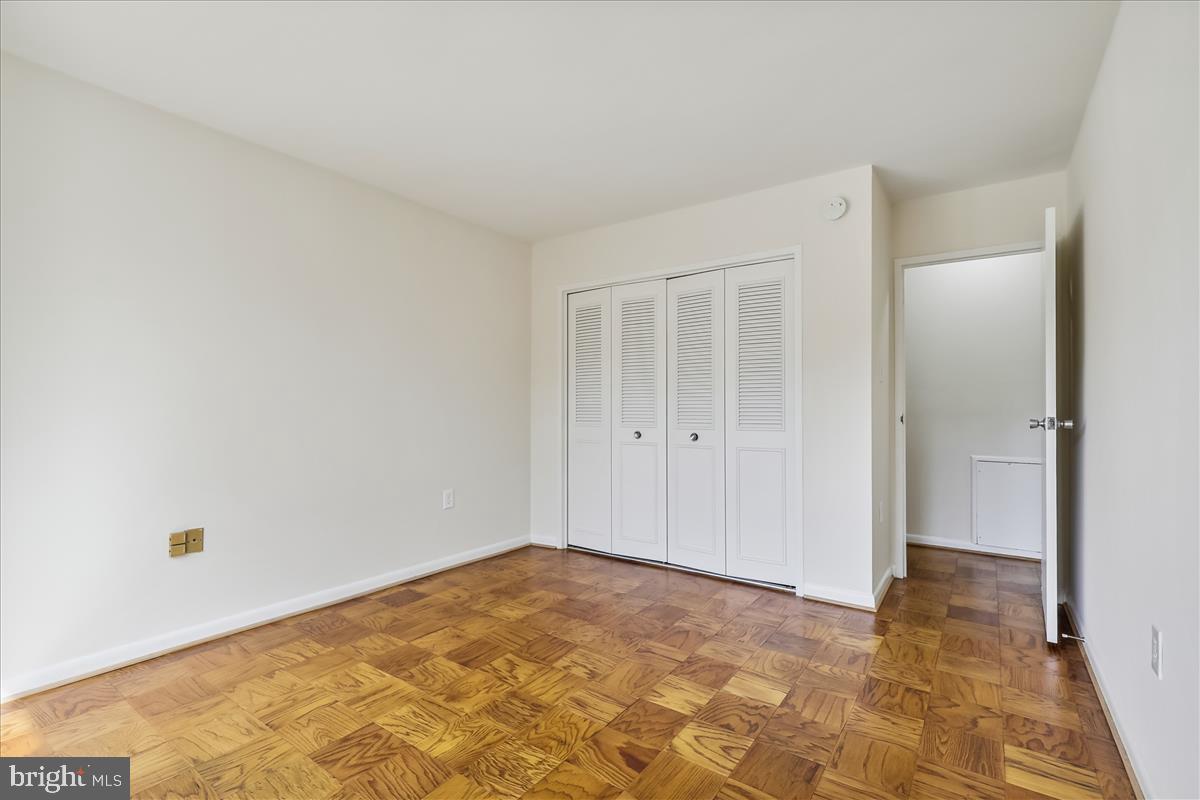 GROSVENOR PARK - Residential Lease