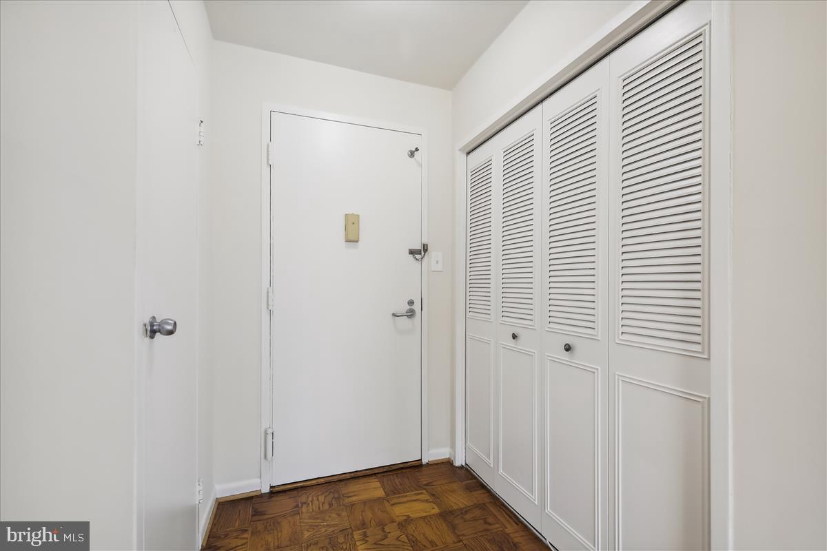 GROSVENOR PARK - Residential Lease