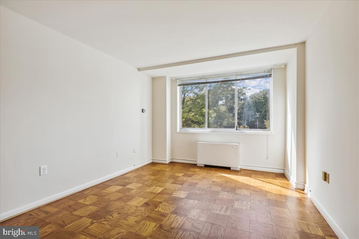 GROSVENOR PARK - Residential Lease