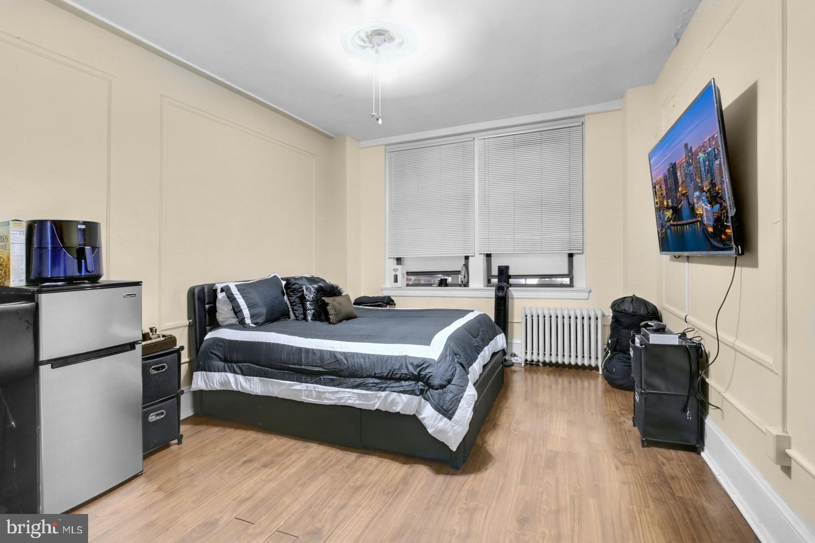 AVENUE OF THE ARTS - Residential