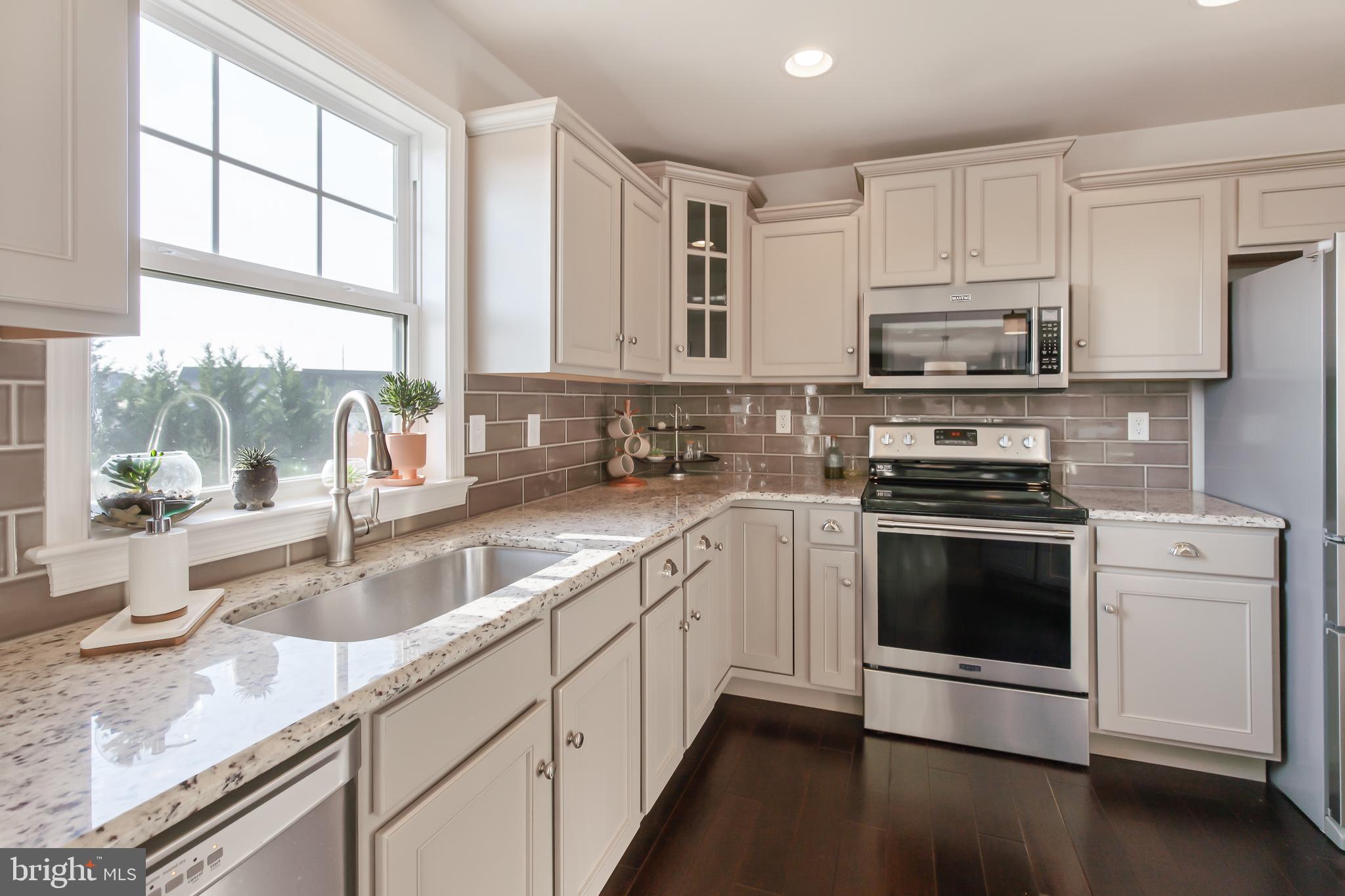 AMBER FIELDS - Residential