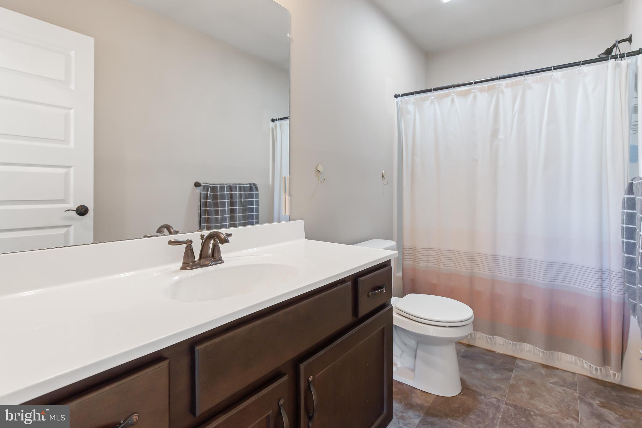 AMBER FIELDS - Residential