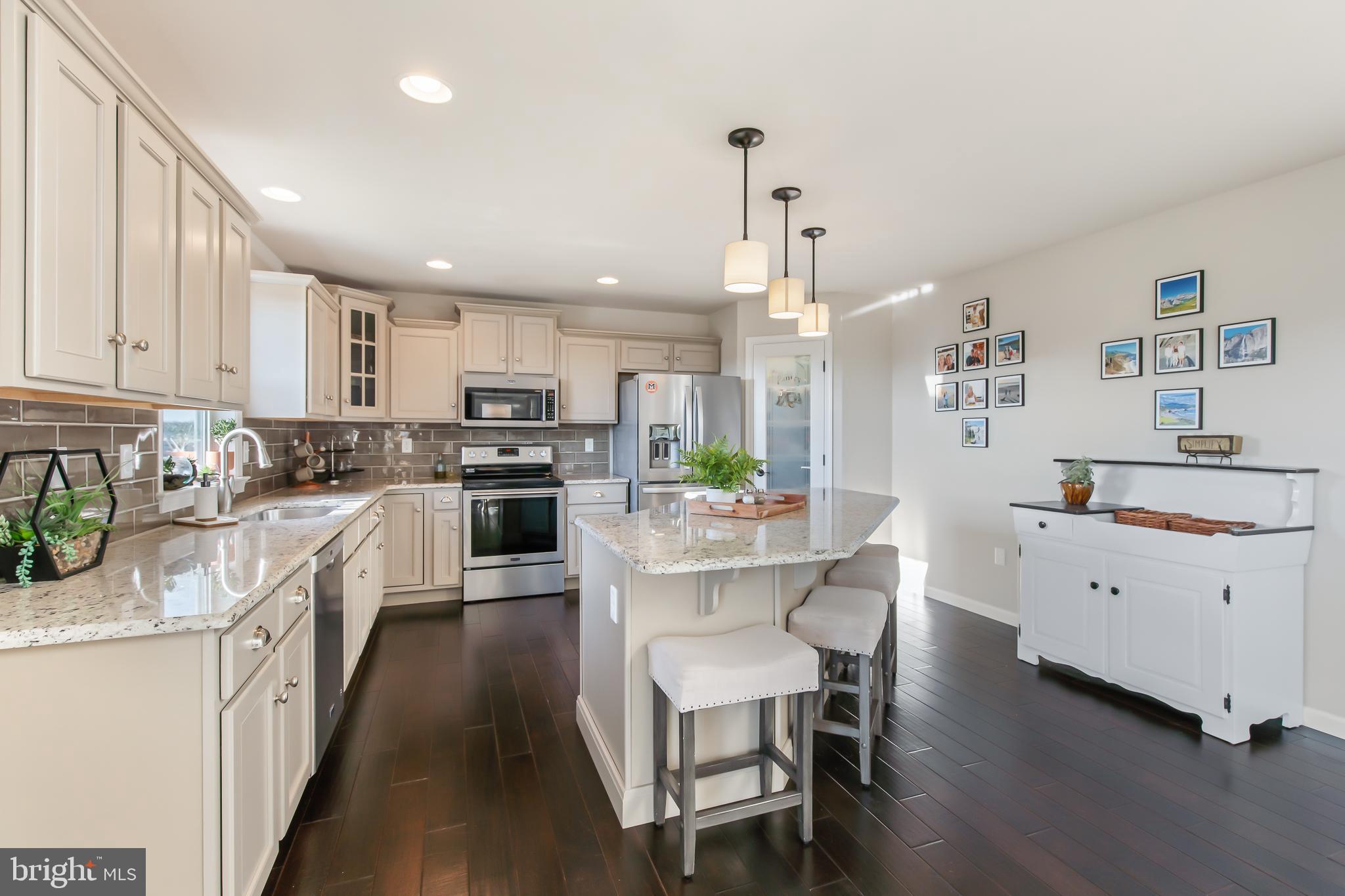 AMBER FIELDS - Residential