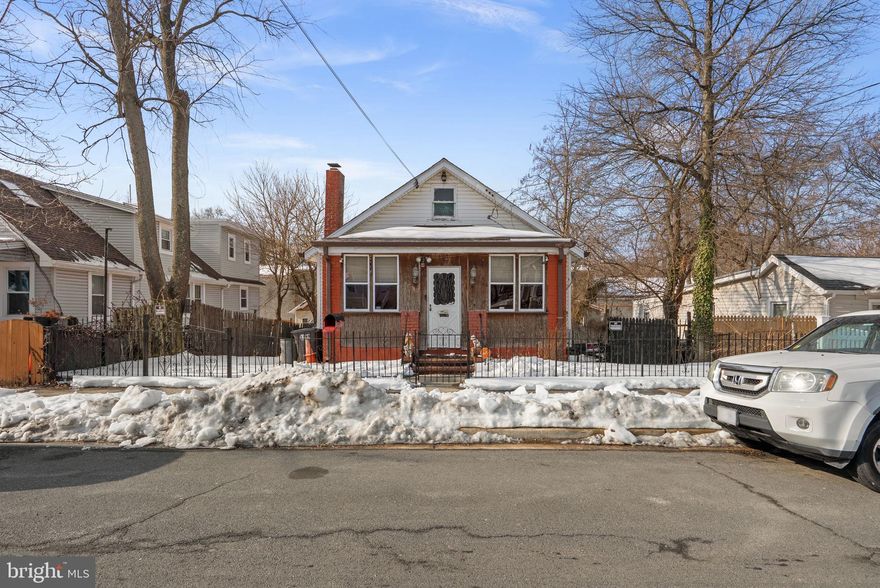 THE POSTED PRICE SERVES AS THE STARTING POINT FOR OFFERS. (THIS IS NOT AN AUCTION!)
As-Is Sale – Value Opportunity in Capitol Heights!
520 68th St, Capitol Heights, MD is offered AS IS and presents a solid opportunity for buyers or investors ready to add their own updates. This single-family home features 4 bedrooms and 1.5 baths, along with a fully finished basement that provides flexible additional living space. One of the standout features is the large, fully fenced backyard, offering ample room for outdoor enjoyment, entertaining, or future enhancements. A private driveway adds everyday convenience. With a functional layout and generous outdoor space, this property is ready for its next chapter. Bring your vision and unlock the potential. Schedule your showing today!
Mortgage savings may be available for buyers of this listing.