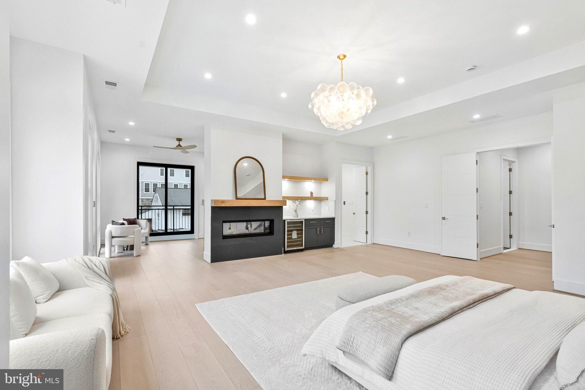 BROYHILL LANGLEY ESTATES - Residential