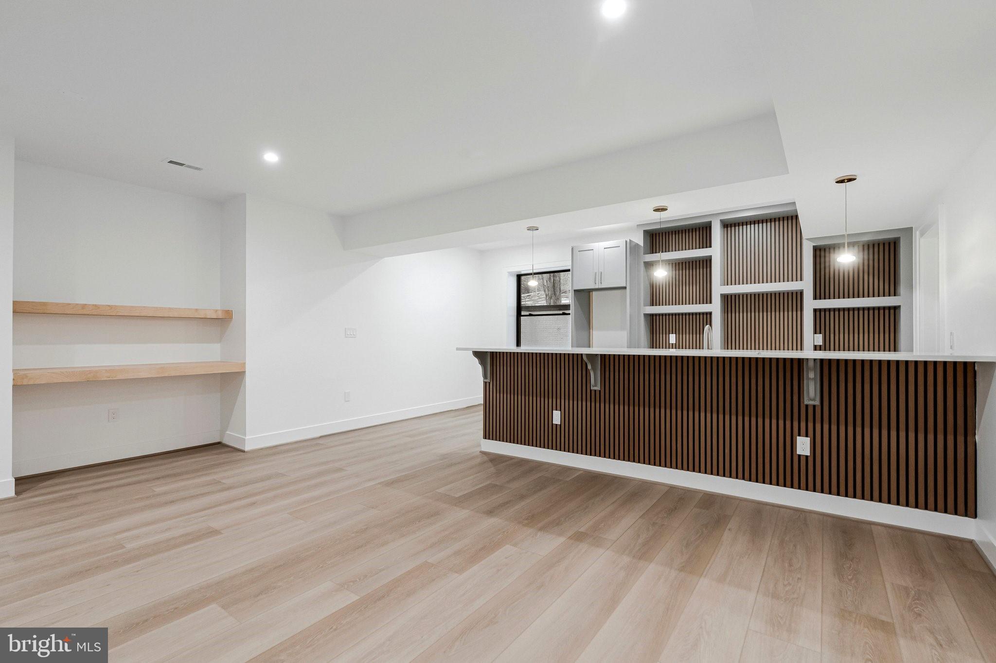 BROYHILL LANGLEY ESTATES - Residential