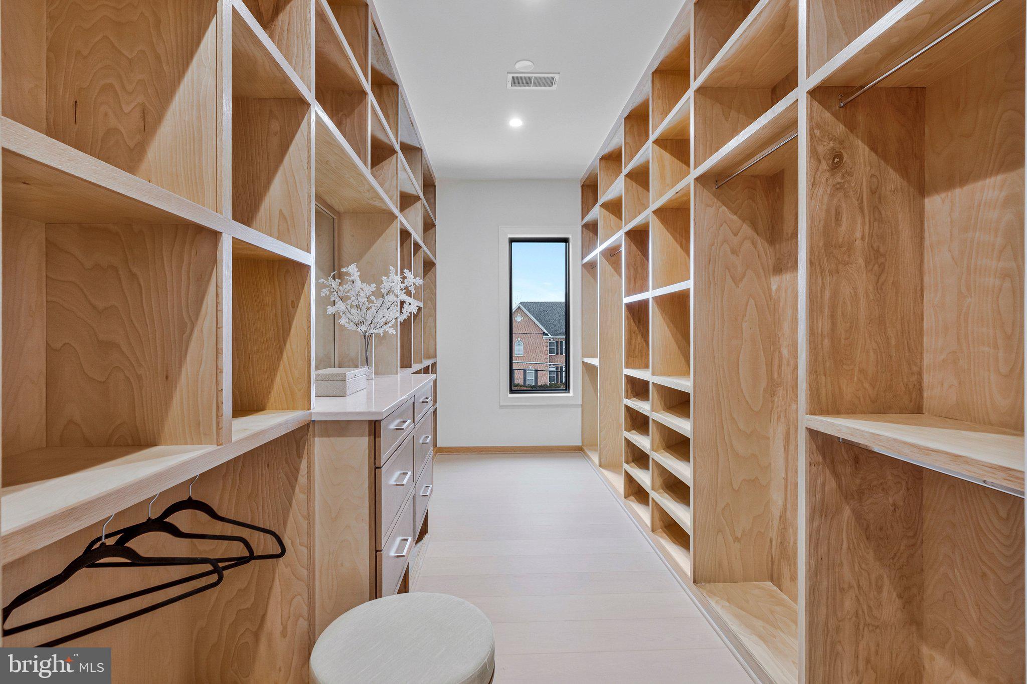 BROYHILL LANGLEY ESTATES - Residential