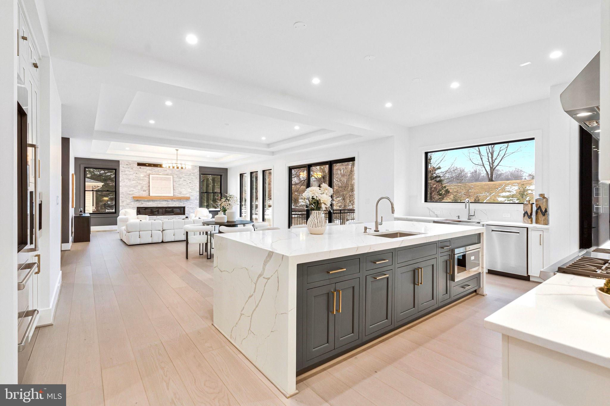 BROYHILL LANGLEY ESTATES - Residential