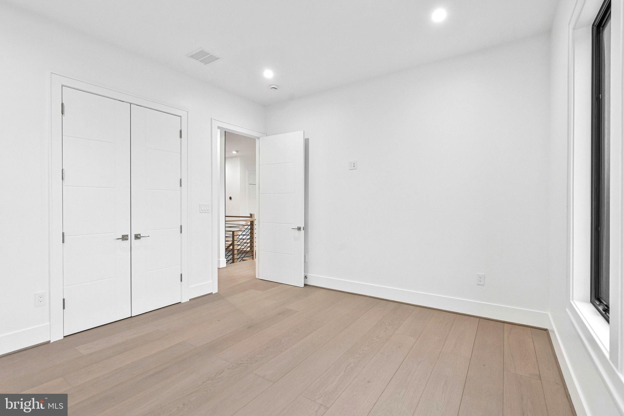 BROYHILL LANGLEY ESTATES - Residential