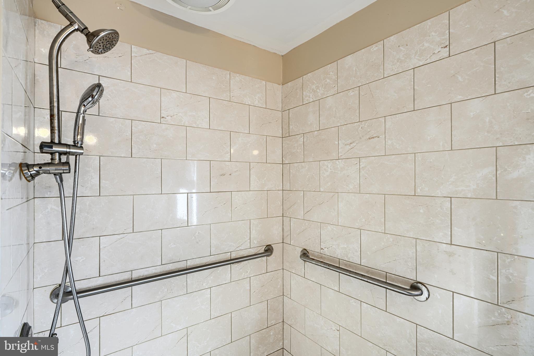 MURRAY POINT - Residential