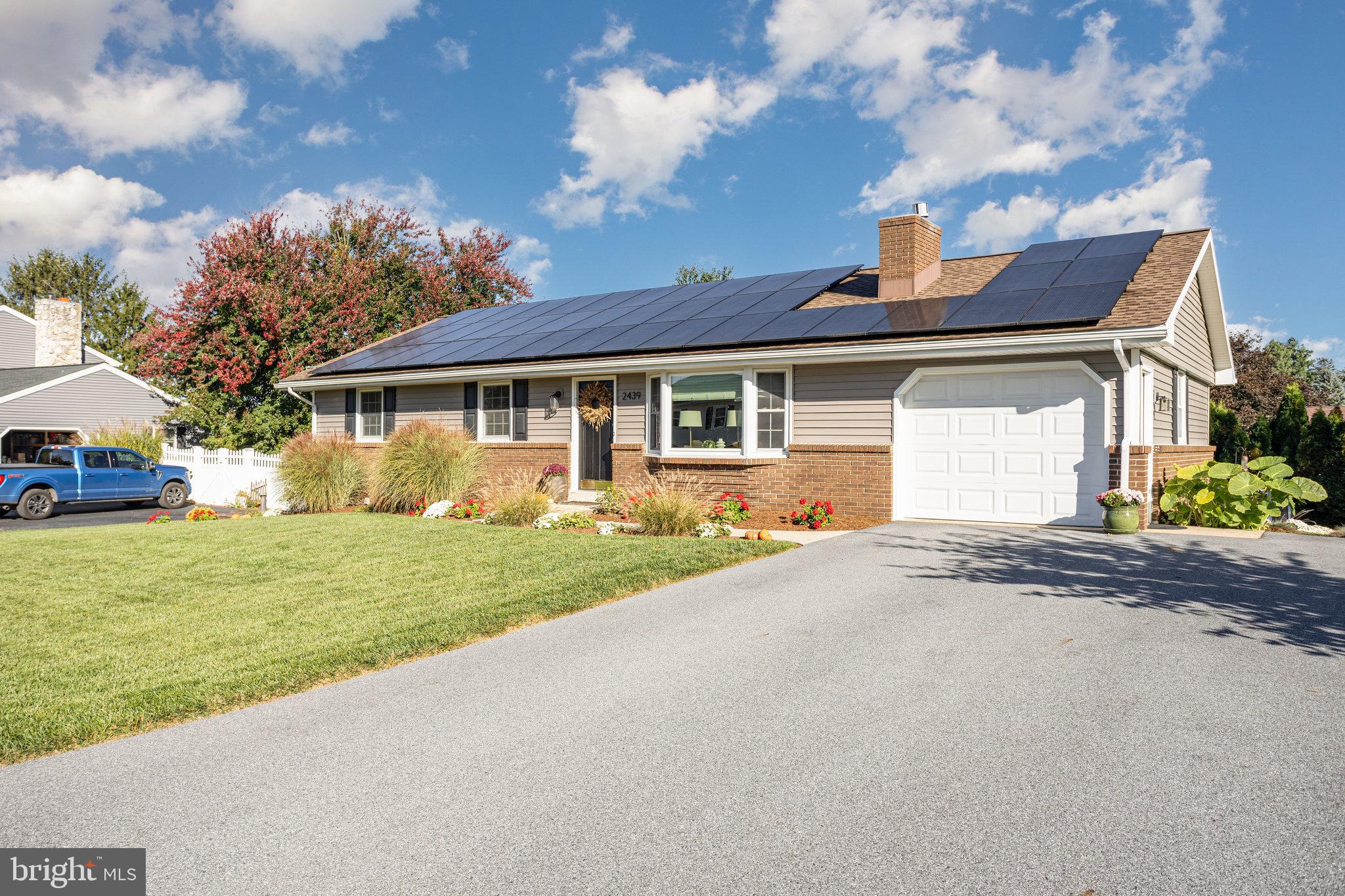 2439 ELLENDALE DRIVE