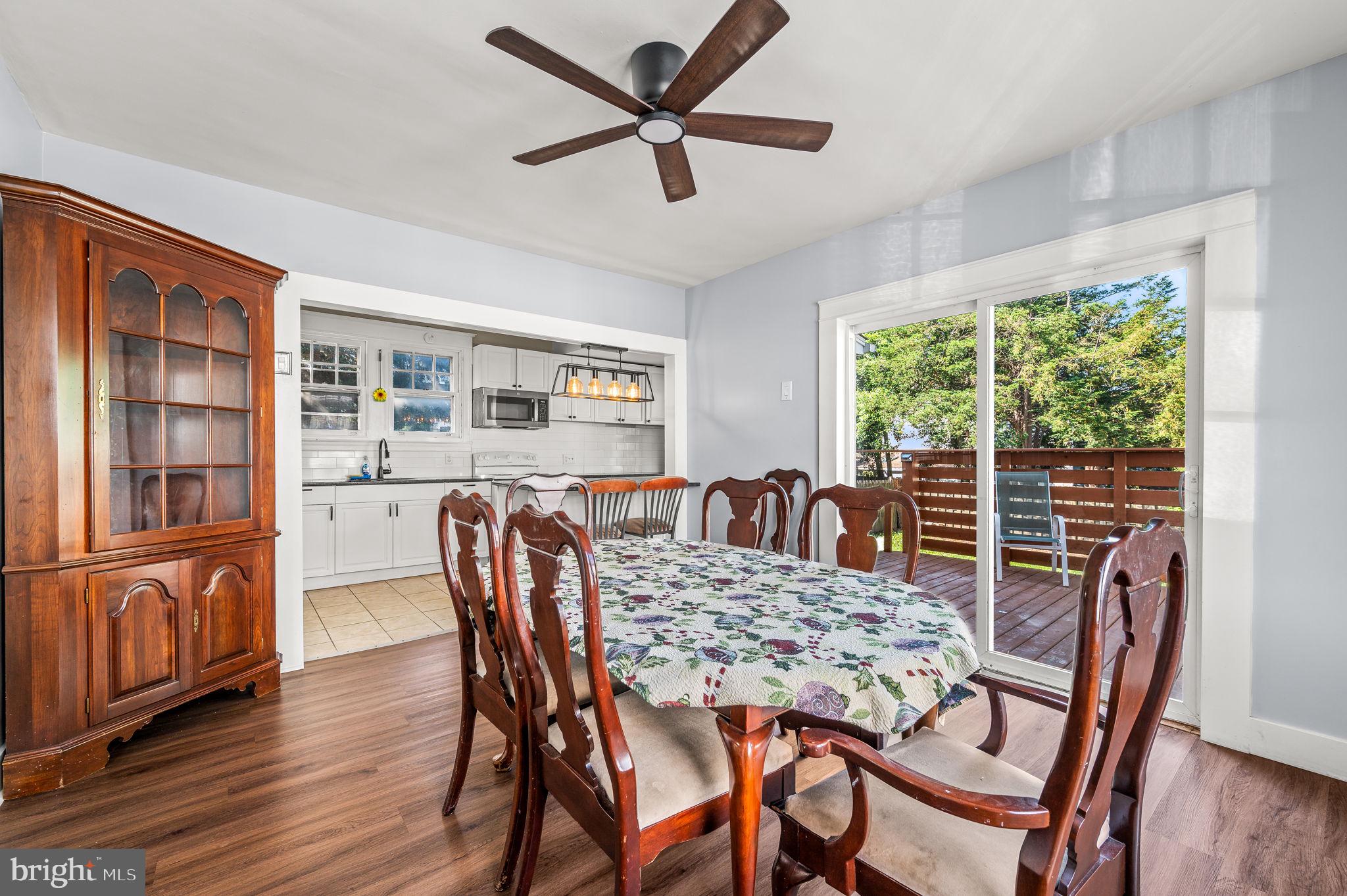 BEVERLY HILLS - Residential