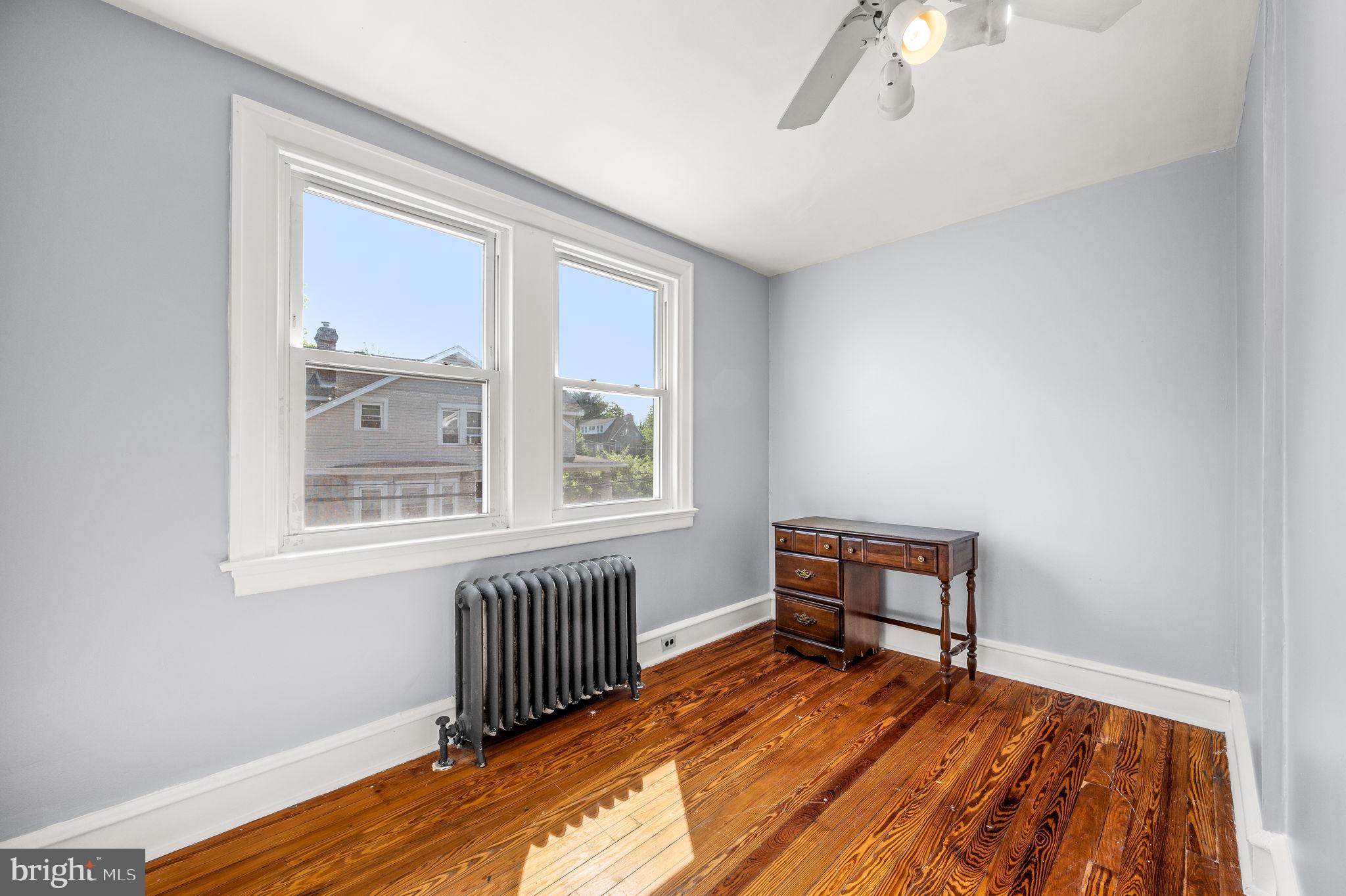 BEVERLY HILLS - Residential