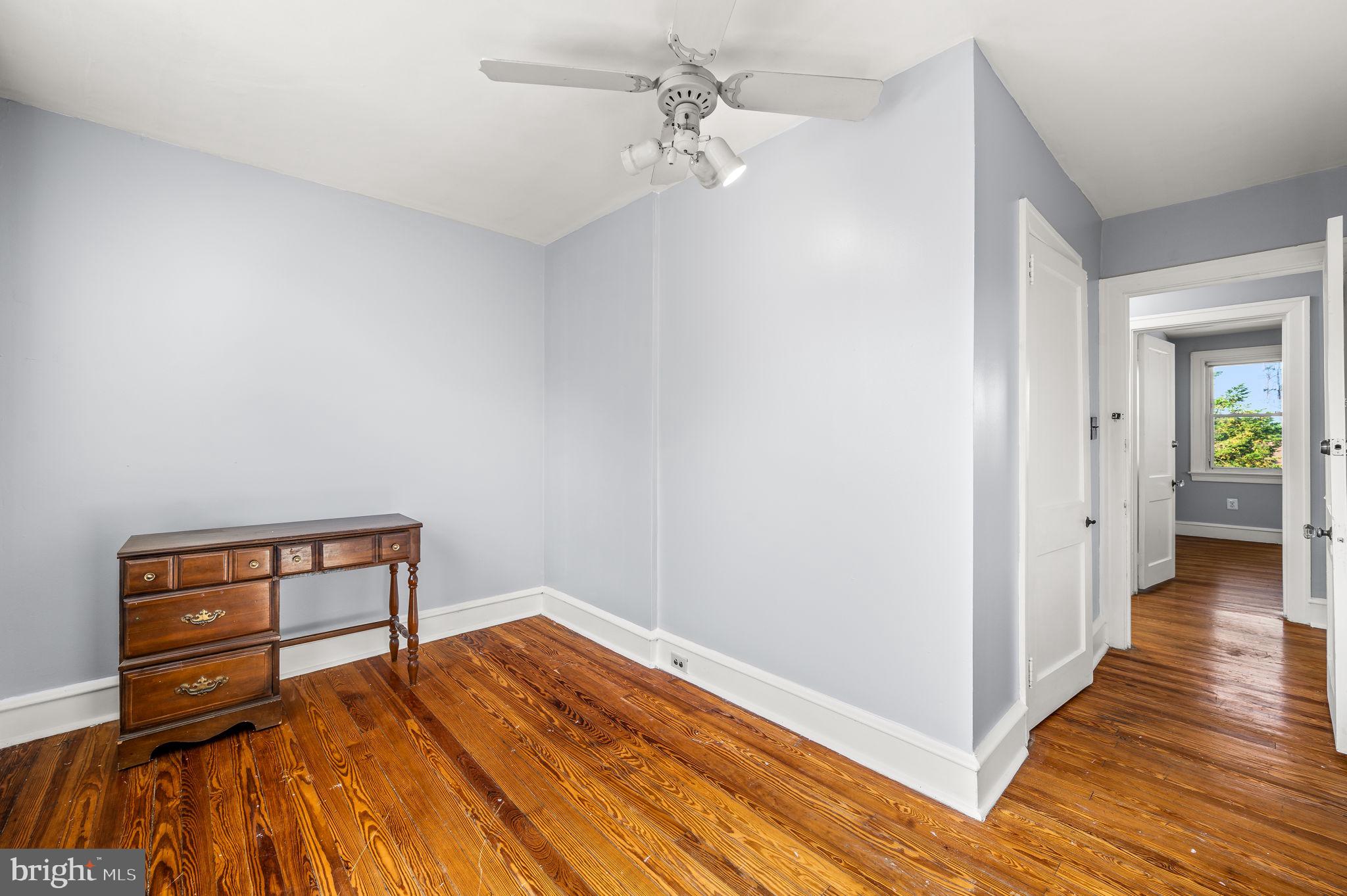 BEVERLY HILLS - Residential