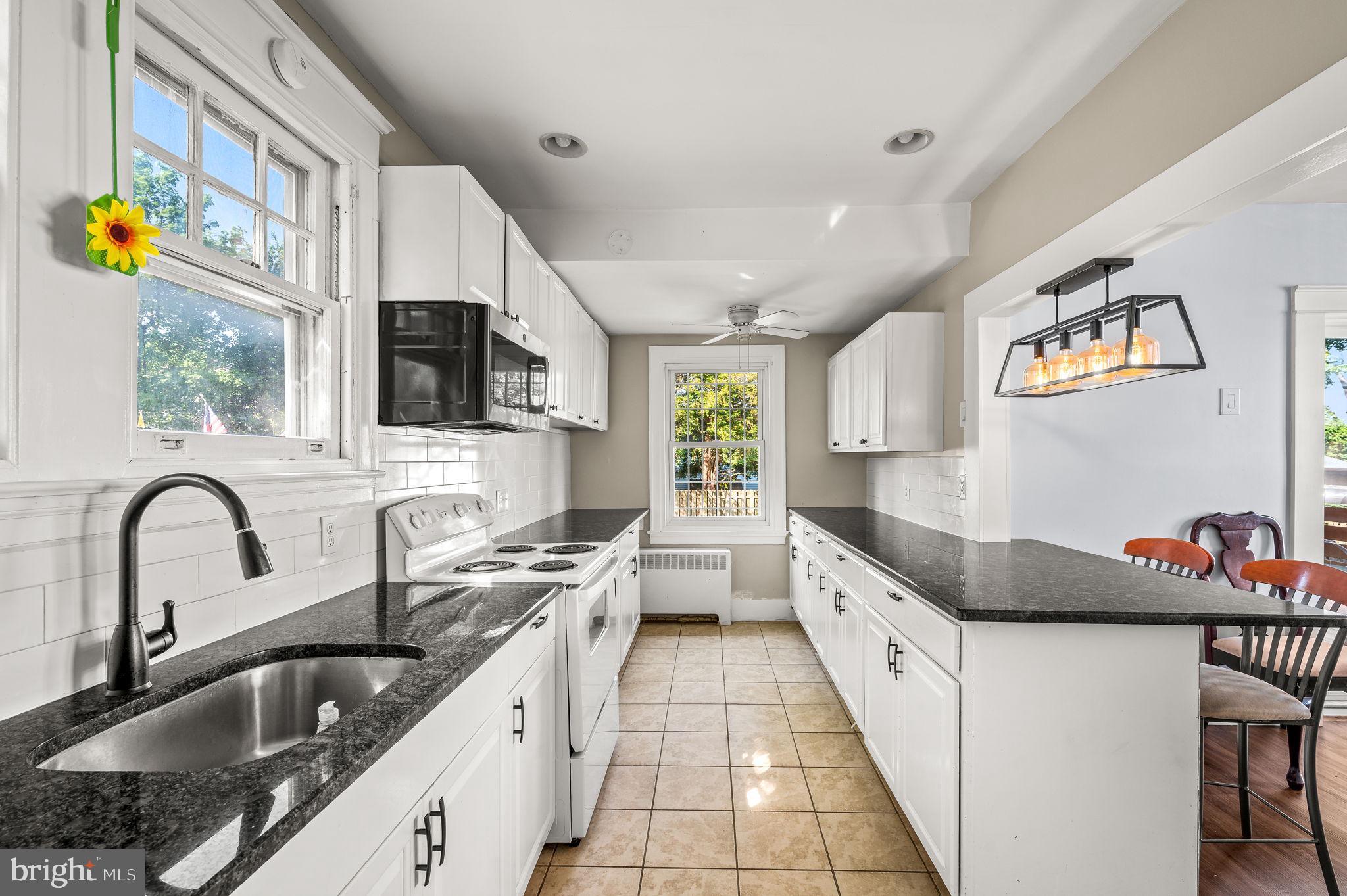 BEVERLY HILLS - Residential