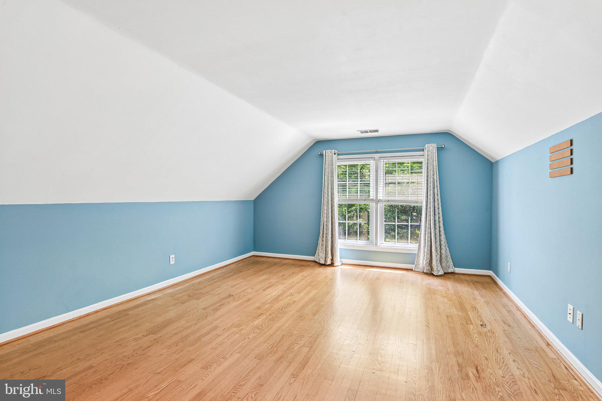 WHETSTONE - Residential