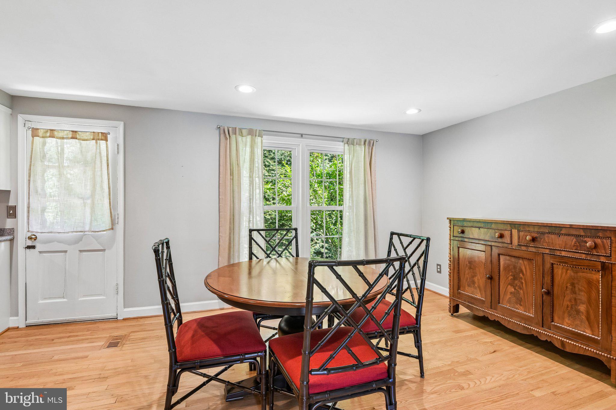 WHETSTONE - Residential